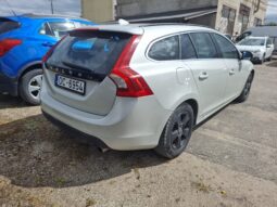 Volvo V60 full