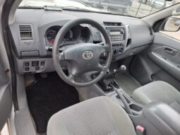 TOYOTA HILUX full
