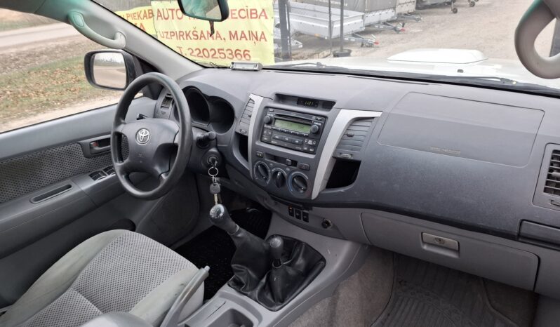 TOYOTA HILUX full