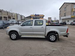 TOYOTA HILUX full