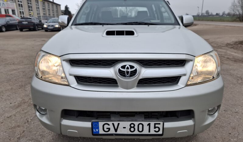 TOYOTA HILUX full