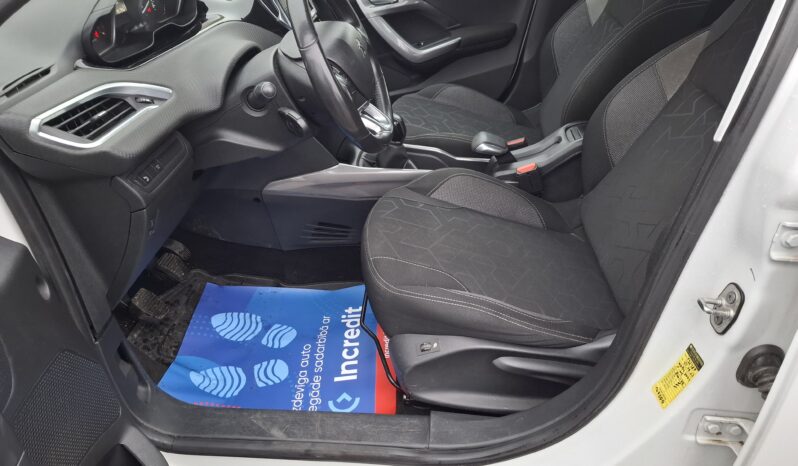 PEUGEOT 2008 1,2 BENZĪNS full