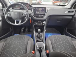 PEUGEOT 2008 1,2 BENZĪNS full
