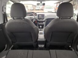 PEUGEOT 2008 1,2 BENZĪNS full
