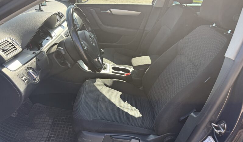 VW Passat full