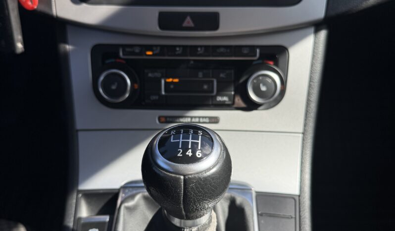 VW Passat full
