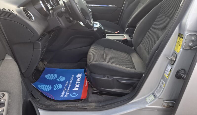 Peugeot 5008 full
