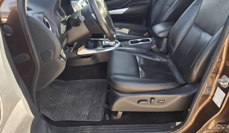 NISSAN NAVARA full